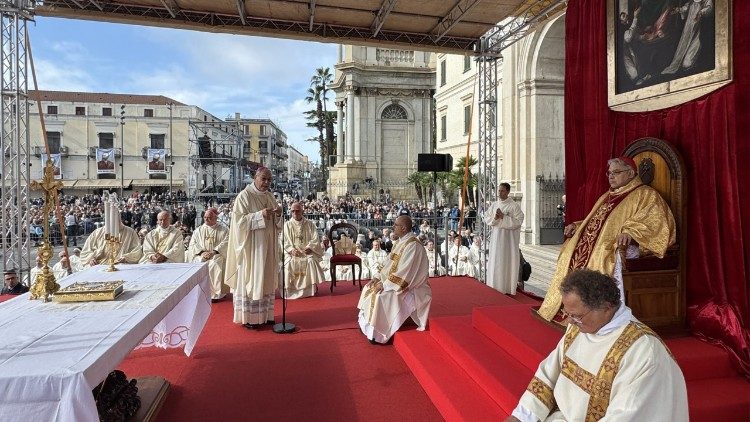 L'arcivescovo di Pompei, monsignor Tommaso Caputo, rivolge un messaggio ringraziamento al cardinale Semeraro.]