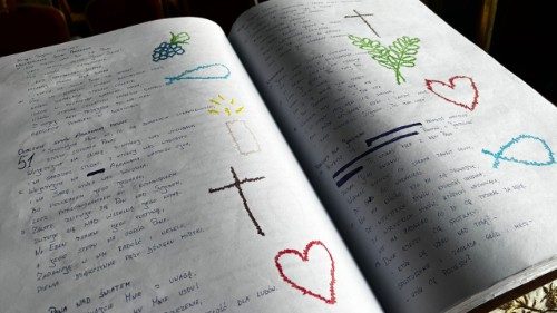 Więźniowe z Polski przepisali Pismo Święte