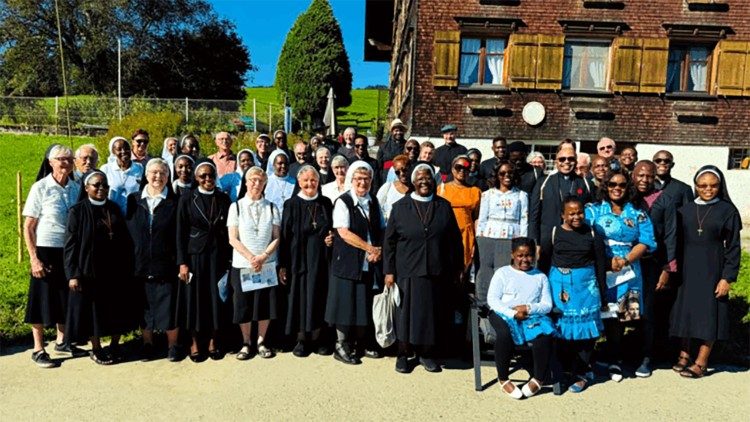 CPS, CMM, families and froends gather in Langen Austria to celebrate the 200th year of the Servant of God Abbot Francis Pfanner