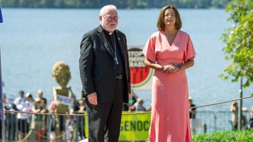 Dans un monde divisé, Mgr Gallagher propose l'audace de rechercher la paix