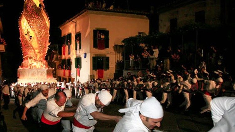 Viterbo, la Macchina di Santa Rosa