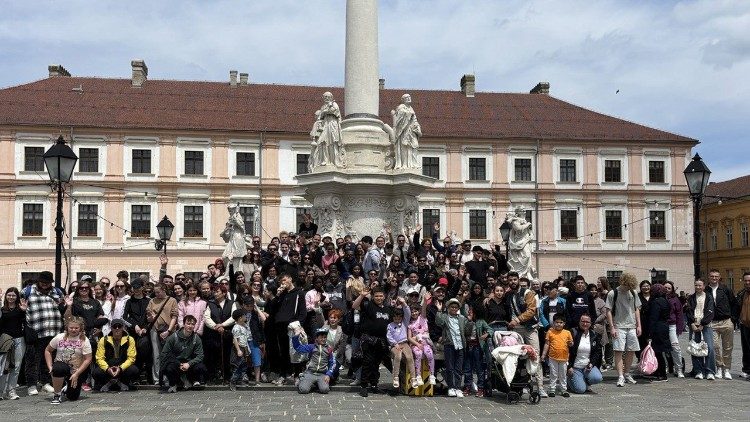 Korisnici Isusovačke službe za izbjeglice na izletu u Osijeku (foto: Isusovačka službe za izbjeglice - JRS)