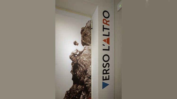 2025 liepą Turine atidaryta nauja ekspozicinė erdvė apie Pier Giorgio Frassati, kurioje pasakojama ir apie jo meilę kalnams @versolaltro