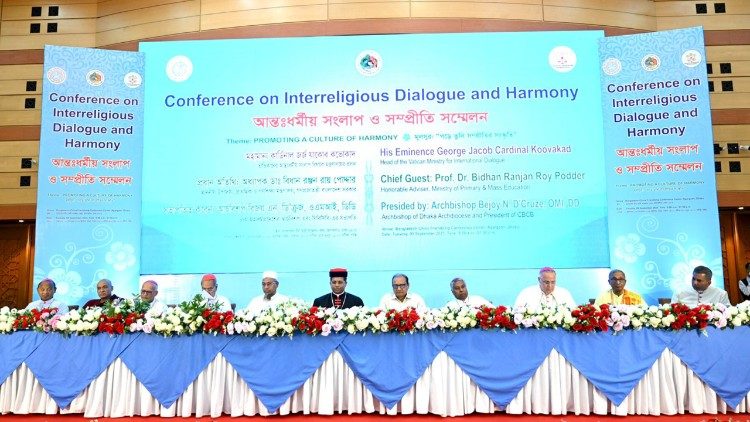 Kard. Koovakad w Bangladeszu na spotkaniu promującym kulturę harmonii