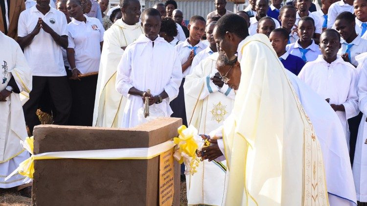 Kubariki jiwe la Msingi