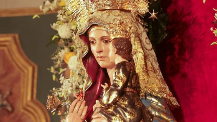 Imagen de nuestra Señora Santa María de la Antigua