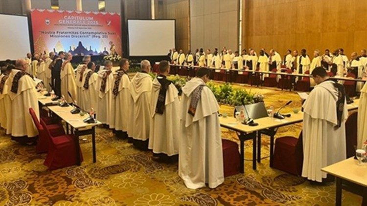 2025.09.10 Basangani ya liyangani monene ya lingomba ya ba Carmelites, na Indonésie, ut'o mokolo mwa 9 ya sànzà ya setembe 2025.