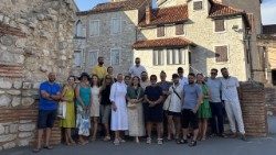 Volonteri JRS-a na izletu u Splitu