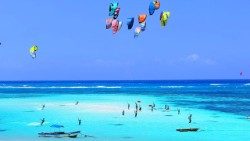Tanzania-Zanzibar:Toleo la 5 la Kimataifa la mchezo wa Kitesurf 2026:"Zanzibar Cup" litafanyika tarehe 7 Februati 2026 kwenye Fukwe za Kiwengwa.
