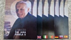 Wśród setek, a być może i tysięcy litanii jest i ta, której słowa można kierować do św. Jana Pawła II i to w różnych językach (sjanpawel2.pl)