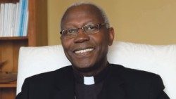 Dom Novatus Rugambwa, antigo Núncio apostólico em Angola e São Tomé 