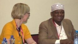 Des intervenants à l'atelier sur le droit, l'éducation et le dialogue interreligieux à Hekima College à Nairobi au Kenya. 