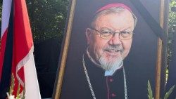 Uroczystości pogrzebowe śp. bp. Antoniego Dydycza