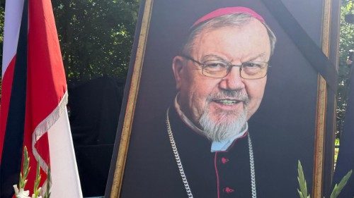 Bp Sawczuk o śp. bp. Dydyczu: żył dla Boga i innych