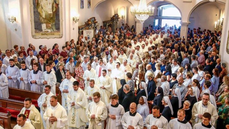 Na Biskupijski dan u Požegi svečana misa u požeškoj katedrali (foto: Požeška biskupija)