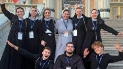 Zorganizowane w Licheniu czterodniowe spotkanie zgromadziło ponad 500 młodych osób konsekrowanych z całej Polski