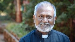 Ks. Girish Santiago SJ 