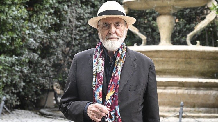 L'artista Michelangelo Pistoletto