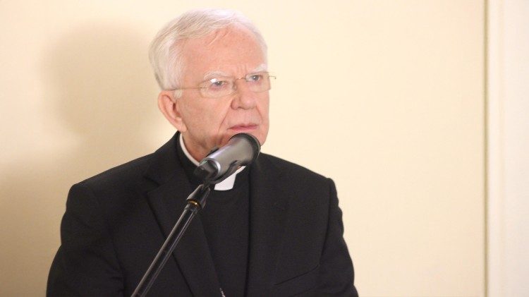 Chcemy studentom nie tylko dać poczucie bezpieczeństwa, ale objąć troską ich rozwój osobisty - wskazał abp Marek Jędraszewski