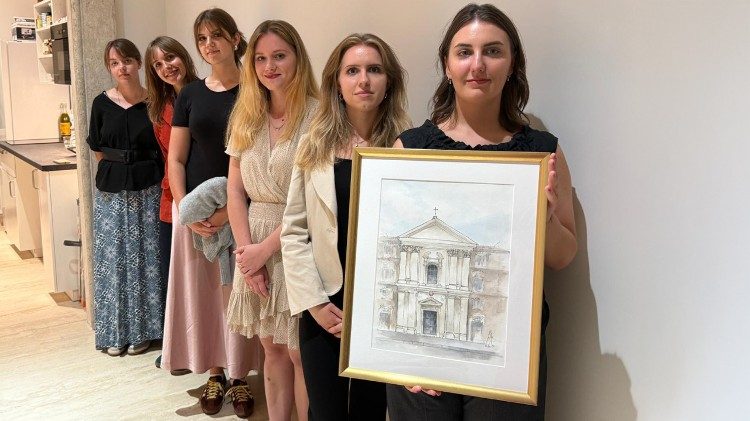 Dziesięcioro studentów w odnowionych pomieszczeniach znajdzie miejsce odpoczynku i rozwoju