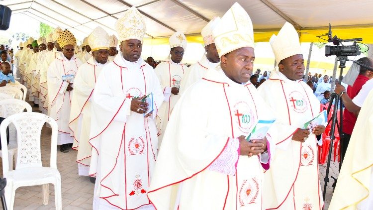 Misa ya Jubilei miaka 100 ya Seminari Kuu ya tabora