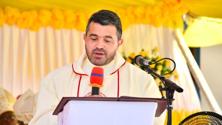 Katibu wa Balozi wa Vatican nchini Tanzania