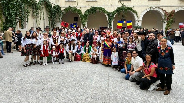 Tautų sekmadienis Vienoje