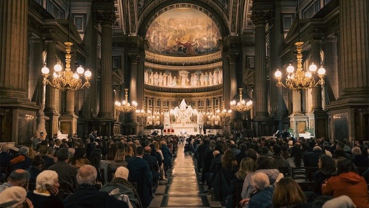 Հայաստանի Պետական սենեկային նուագախումբի փառաւոր համերգը Մատլէնի հեղինակաւոր եկեղեցւոյ մէջ