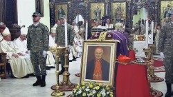 Пахаванне кардынала Лучыяна Мурэшана ў Блажы (Румынія)