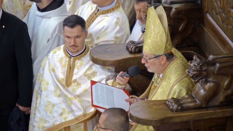 Kard. Gugerotti med homilijo