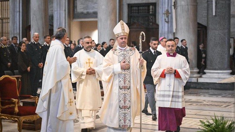 O cardeal Roland Makricas na missa celebrada na Basílica de Santa Maria Maior pela festa de São Miguel Arcanjo