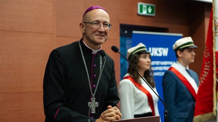 Abp Adrian Galbas (uksw.edu.pl)