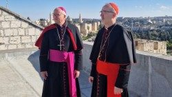 Dom Baturi e o cardeal Pizzaballa