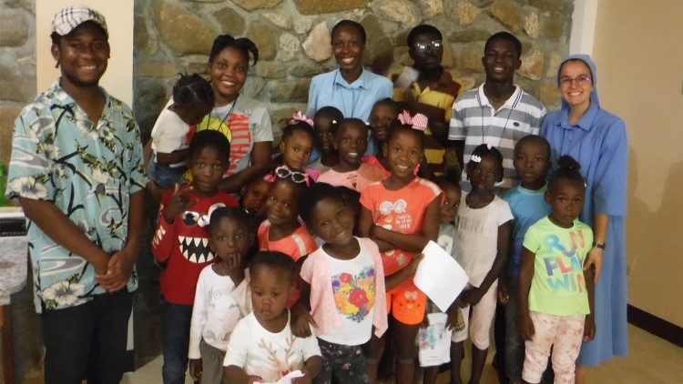 Des enfants ha&iuml;tiens &agrave; Port-de-Paix