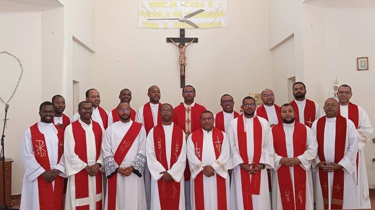 Diocese Mindelo (Cabo Verde) - formação permanente dos sacerdotes