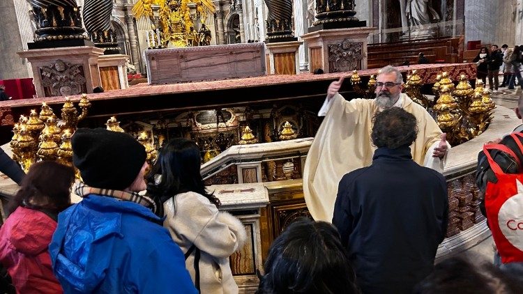 Fra Agnello nella Basilica di San Pietro