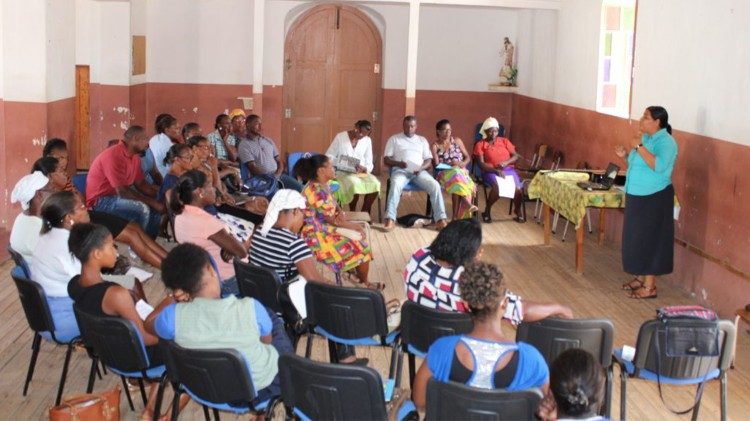 Apóstolas da Palavra fazendo formação e difusão da Palavra de Deus em Cabo Verde