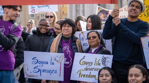 Traite des personnes: &laquo;Refuser le silence et l’indiff&eacute;rence&raquo;, l’appel de Talitha Kum