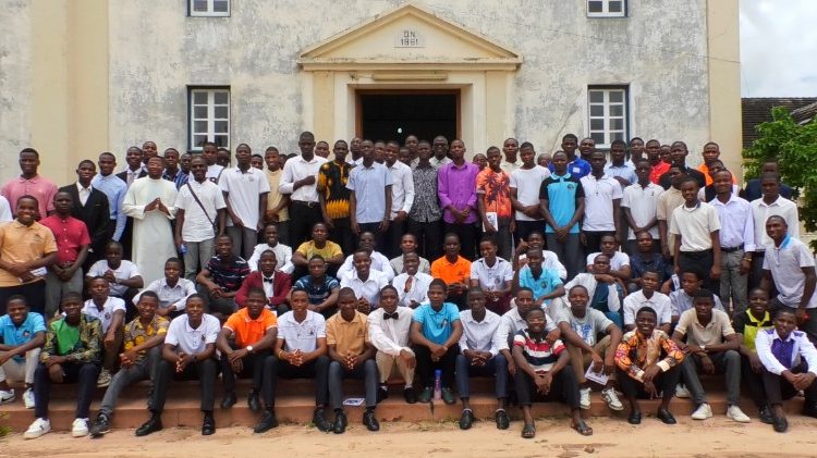 Seminaristas do Proped&ecirc;utico Mater Apostolorum de Nampula