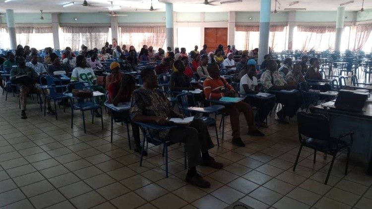 Des &eacute;tudiants en salle de formation.