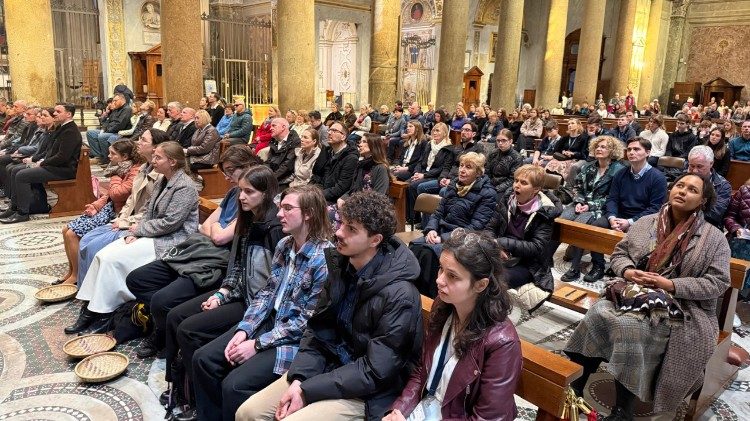 Uczestnicy Oazy wysłuchali homilii kard. Grzegorza Rysia