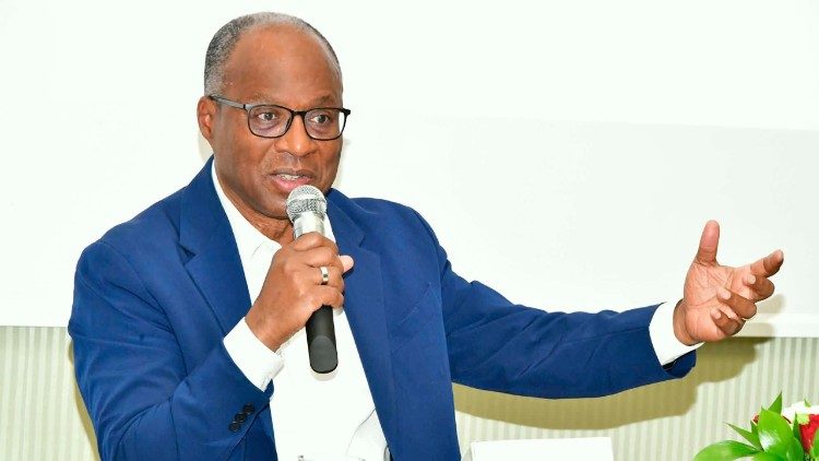 O Primeiro Ministro no encontro com a comunidade cabo-verdiana radicada em Roma