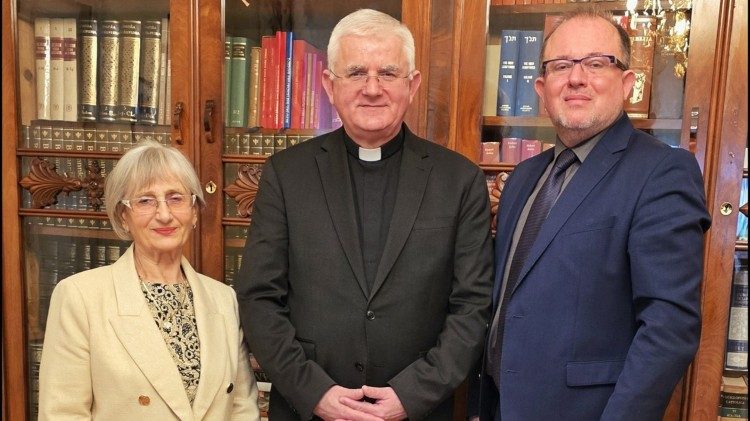 Nadbiskup Mate Uzinić primio predstavnike Hrvatsko-turskog društva Rijeka (Foto: Riječka nadbiskupija)