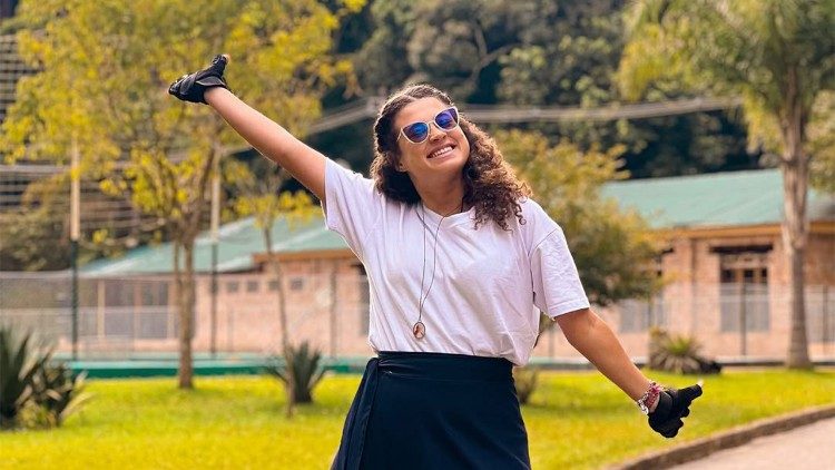  Irm&atilde; Luc&iacute;lia Martins &eacute; serva de Nossa Senhora da Alegria. (Foto: arquivo pessoal)