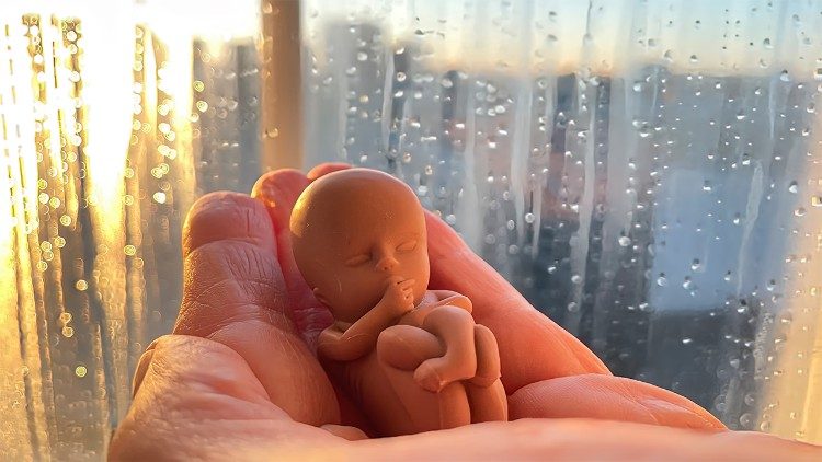 Wielki Post skłania także do intensywnej modlitwy o życie