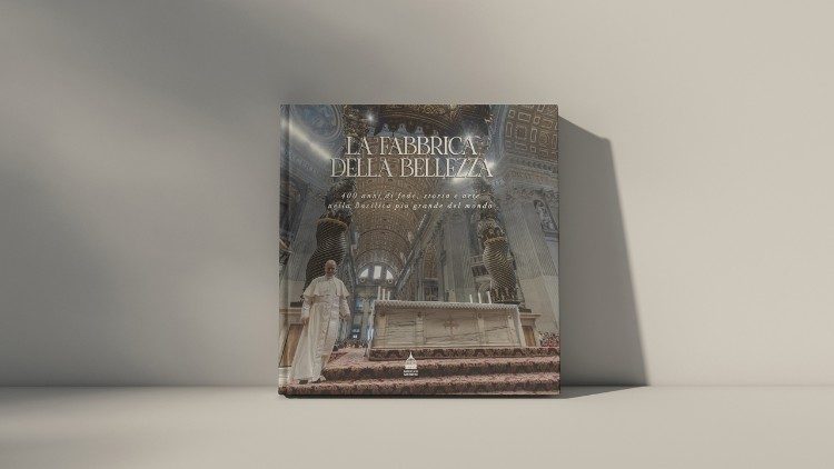 Il libro &laquo;La Fabbrica della Bellezza&raquo;