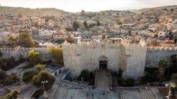 بيان حراسة الأرض المقدسة بشأن حملة جمع التبرعات 