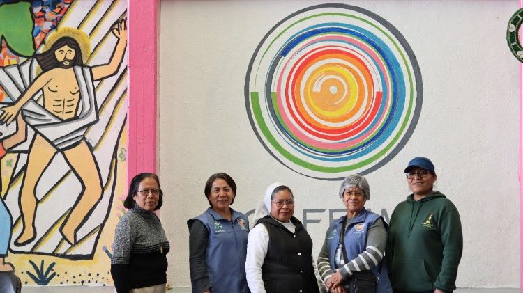 Virginia Garc&iacute;a Garc&iacute;a, sœur de Saint-Joseph, Orlanda Carrillo Navarro, sœur du Divin Pasteur, Lucia Maldonado Casta&ntilde;eda, sœur de Saint-Joseph de Lyon, Ernestina Diego Mart&iacute;nez, sœur du Divin Pasteur, membres du groupe du R&eacute;seau des religieuses qui collabore au projet CAFEMIN. Photo: Roc&iacute;o Garc&iacute;a Villegas