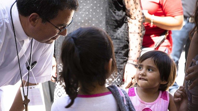 Obispos estadounidenses denuncian el nuevo plan migratorio de EE.UU.