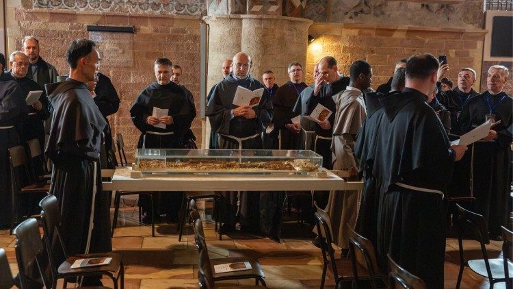 Ekspozycja szczątków św. Franciszka trwać będzie do 22 marca